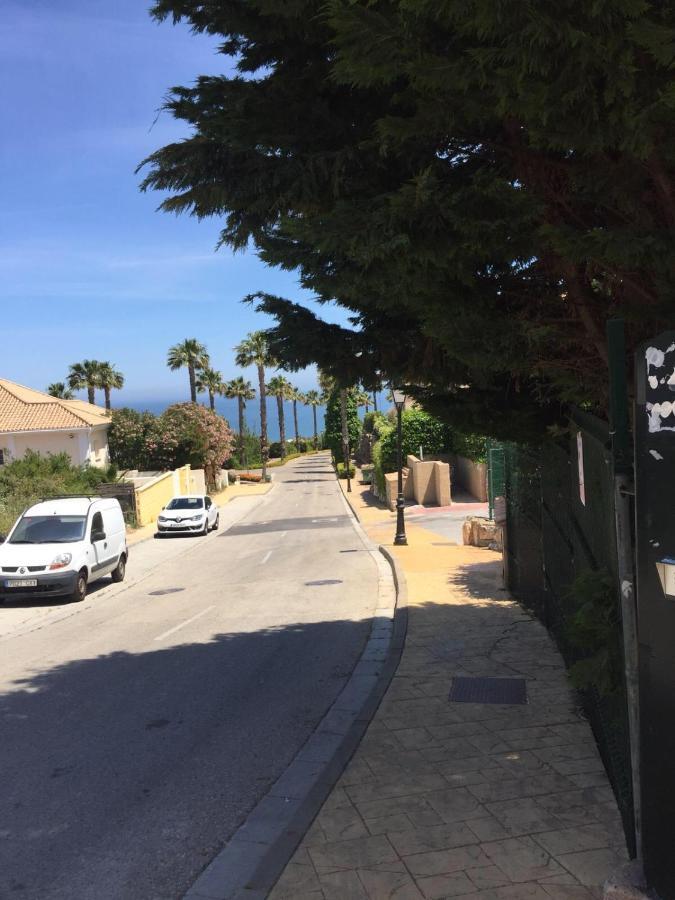 Appartamento Bonito Apartamento En Alcaidesa Con Piscina Esterno foto